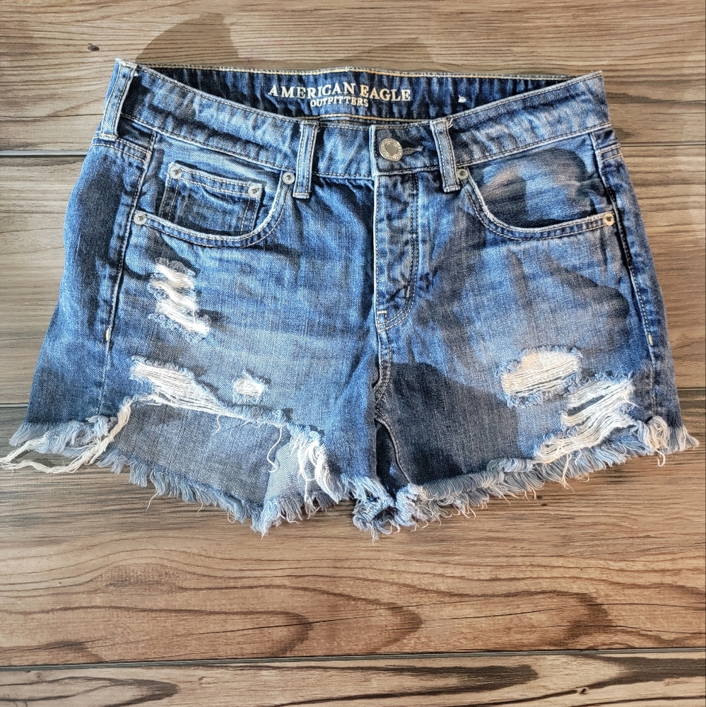 Distressed denim shorts American Eagle